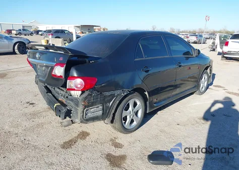 2013 Toyota Corolla S z USA, uszkodzony, nr VIN 5YFBU4EE2DP195314
